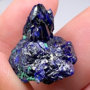 Azurite crystal with Malachite from Milpillas